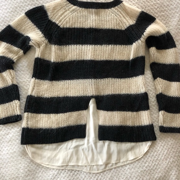 Sweater - Picture 2 of 2